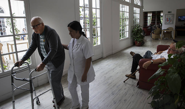 Participação do social no total das despesas fica estável em uma década